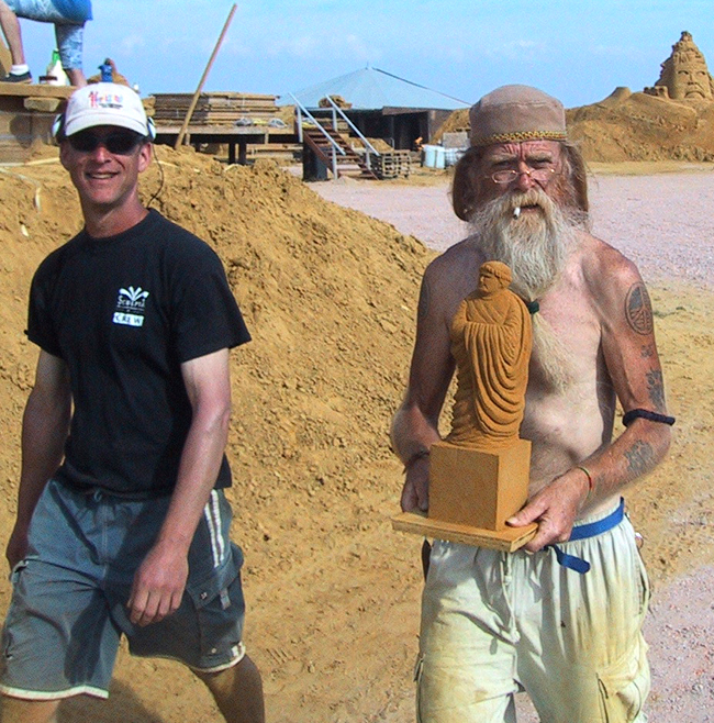 environmental sand sculpture art of the coleseum